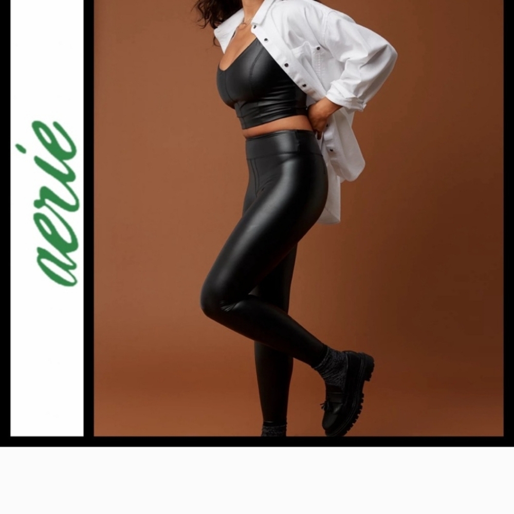 NWT Aerie Real Luxe Faux Leather Leggings Size M